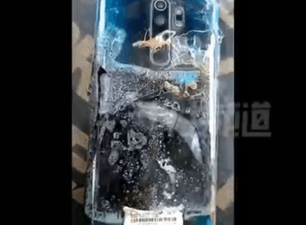 手机成手雷！又发生一起爆炸事故！手机自燃的四个前兆快看看~