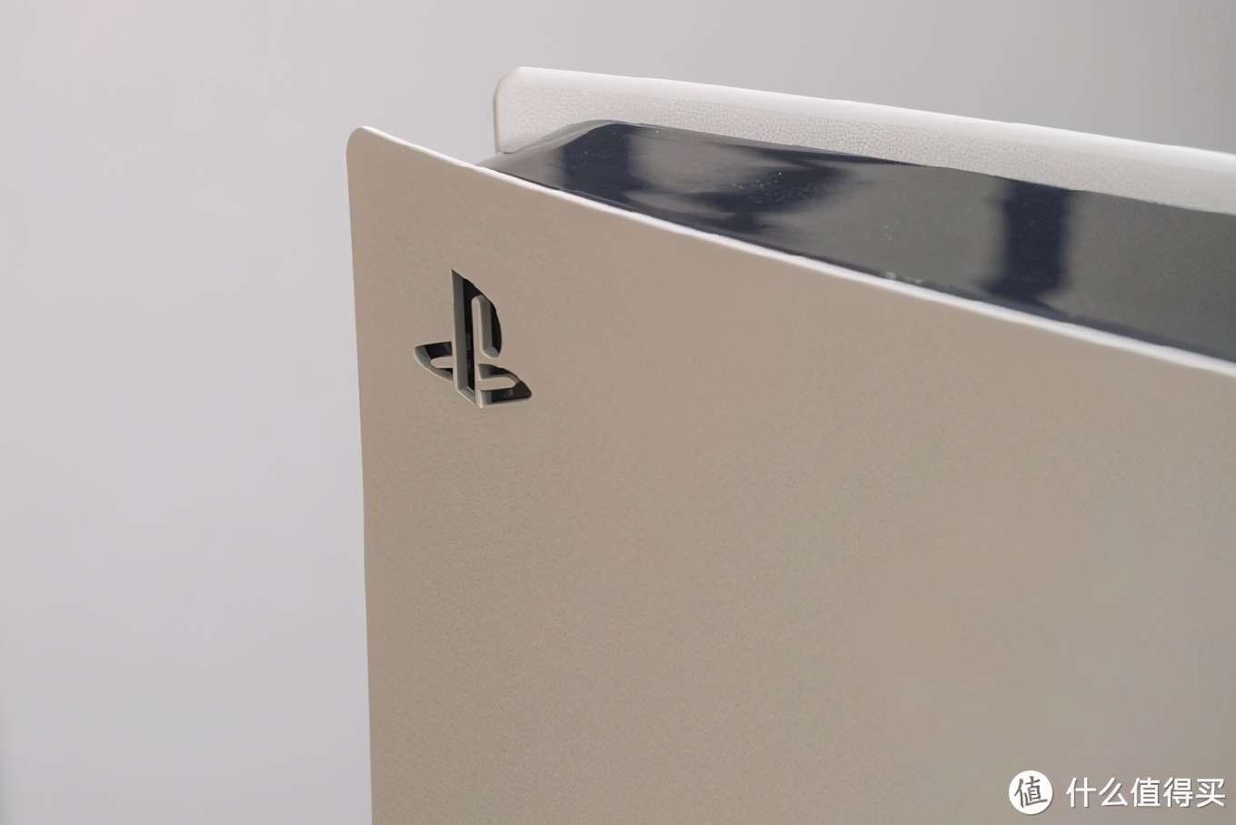 PlayStation 5硬件参数_DualSense手柄体验反馈_玩ps4比较合适的屏