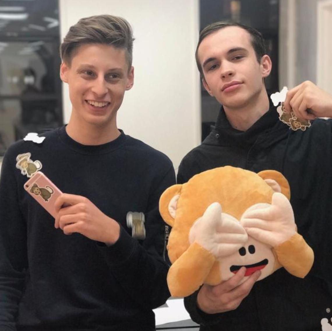 00后社交软件_Monkey社交应用_陌生人视频聊天软件