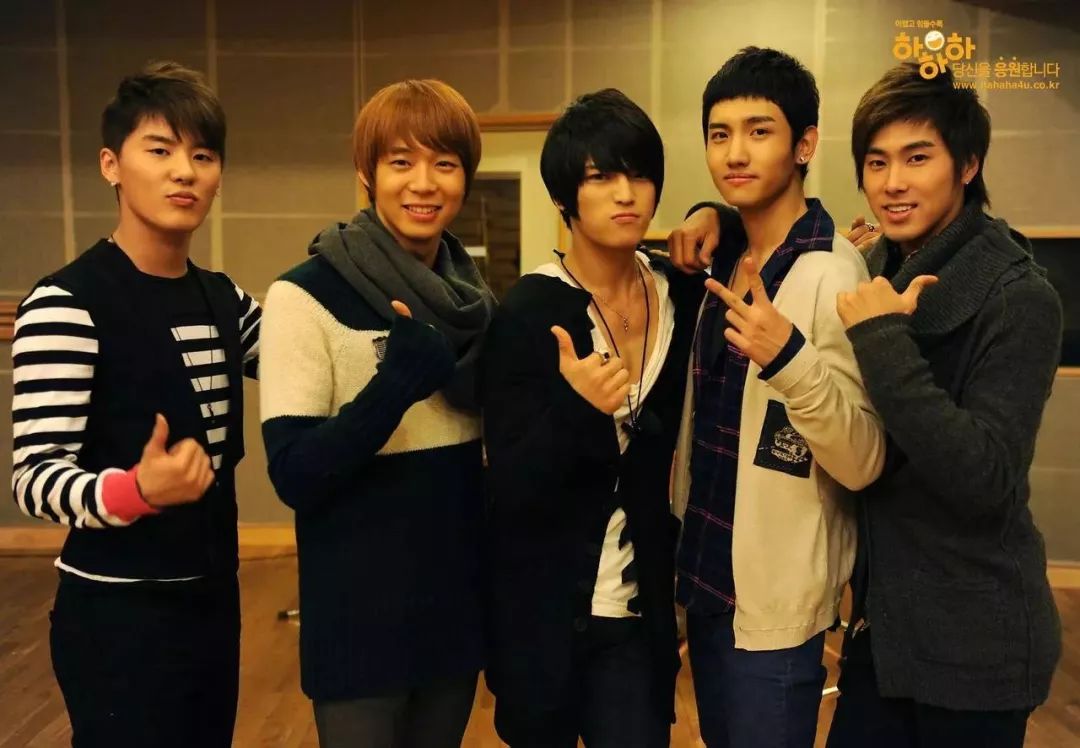 东方神起队长允浩舞蹈视频_郑允浩凉凉 东方神起回归允浩昌珉 瑜卤允浩回忆