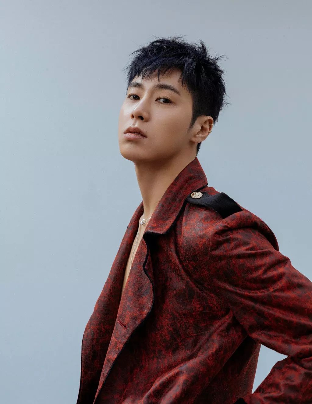 郑允浩凉凉 东方神起回归允浩昌珉 瑜卤允浩回忆_东方神起队长允浩舞蹈视频