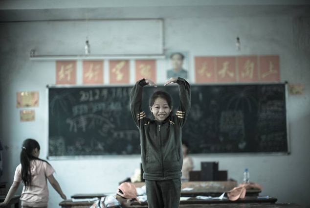 乡村教师智能摄像头关爱_360小水滴的福利合集在线看_留守儿童课堂直播分享