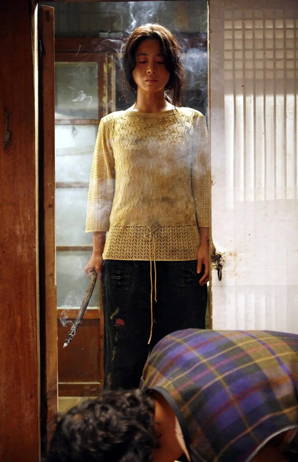 探讨人性社会问题电影_韩国限制级电影推荐_韩国颜值美女限制电影