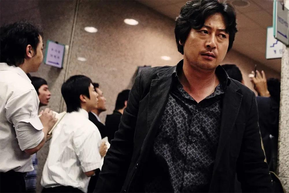 探讨人性社会问题电影_韩国限制级电影推荐_韩国颜值美女限制电影