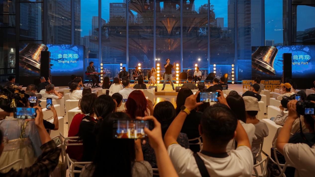 法语原版音乐剧巴黎圣母院陕西大剧院_法语音乐剧巴黎圣母院西安_巴黎圣母院音乐剧1998