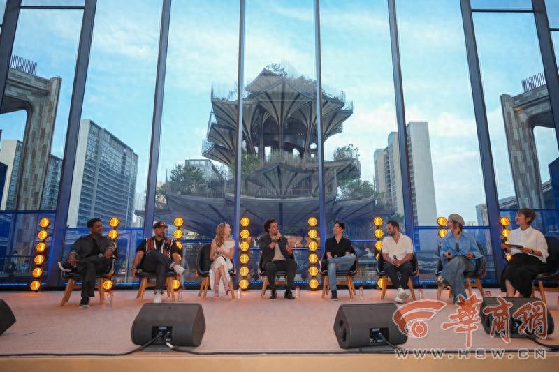 法语原版音乐剧巴黎圣母院西安首演_巴黎圣母院音乐剧1998_法语音乐剧巴黎圣母院陕西大剧院演出