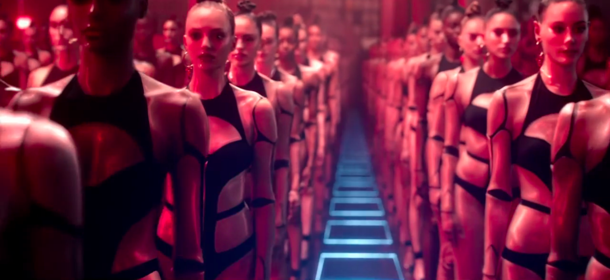 霉霉Look What You Made Me DoMV解析_泰勒斯威夫特mv有什么特点_霉霉MV彩蛋详解