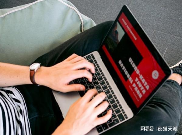 北京本地网站设计公司推荐_寻找靠谱网站公司_企业网站界面风格设计描述