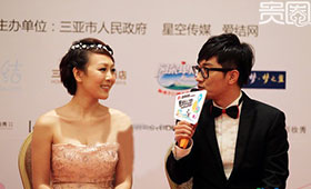 金志文的婚礼被各种赞助商的LOGO包围