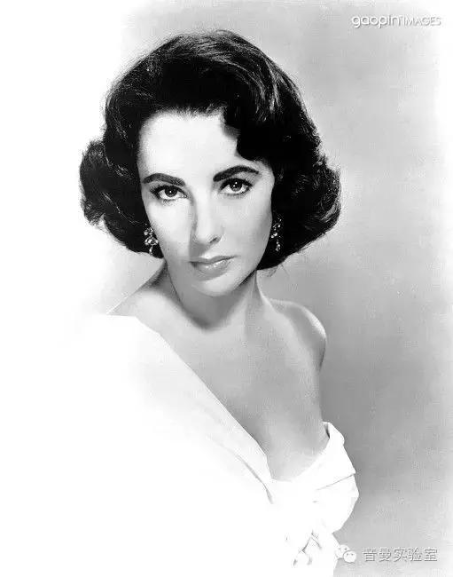 美国电影协会百年最佳女演员排名_凯瑟琳赫本贝蒂戴维斯奥黛丽赫本_美国电影协会选为百年来最伟大的女演员