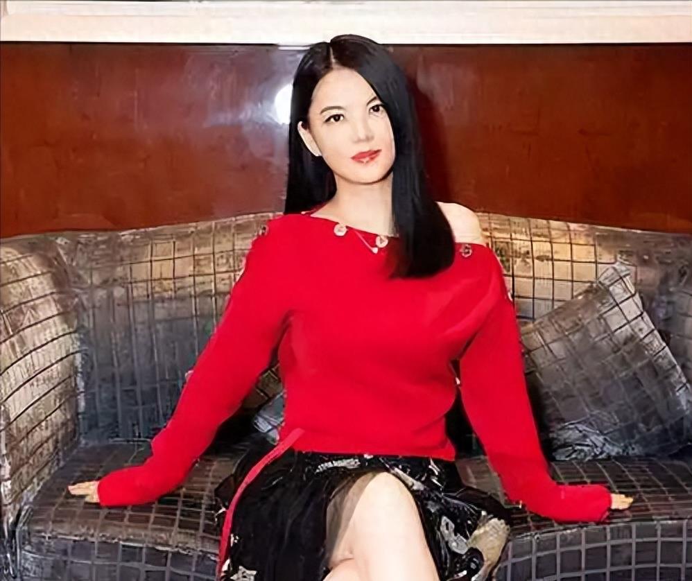 中国女明星变成巨人_女明星年龄变化_刘亦菲身材变化