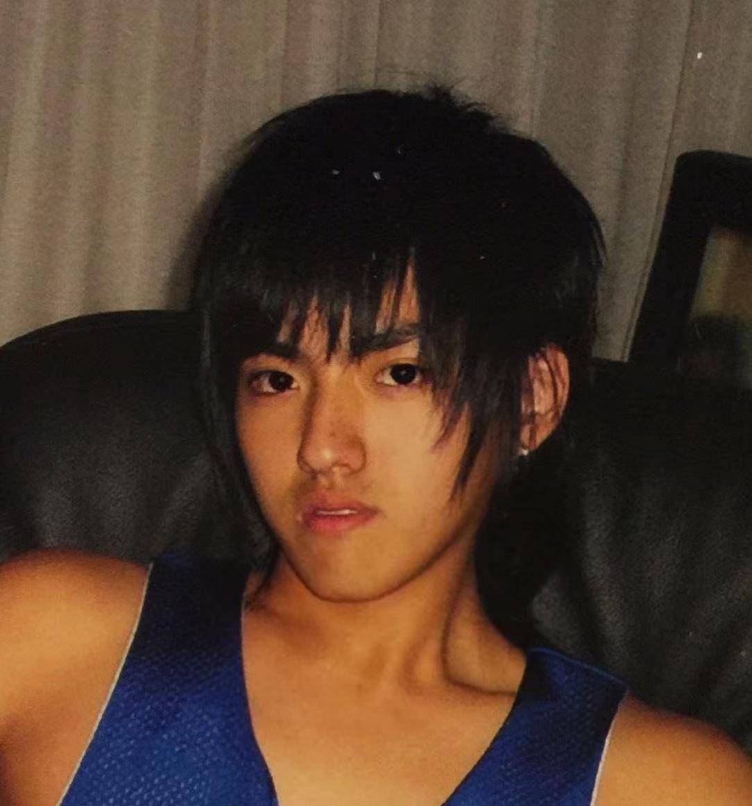 吴亦凡一审宣判_吴亦凡出道前过马路视频_吴亦凡塌房原因