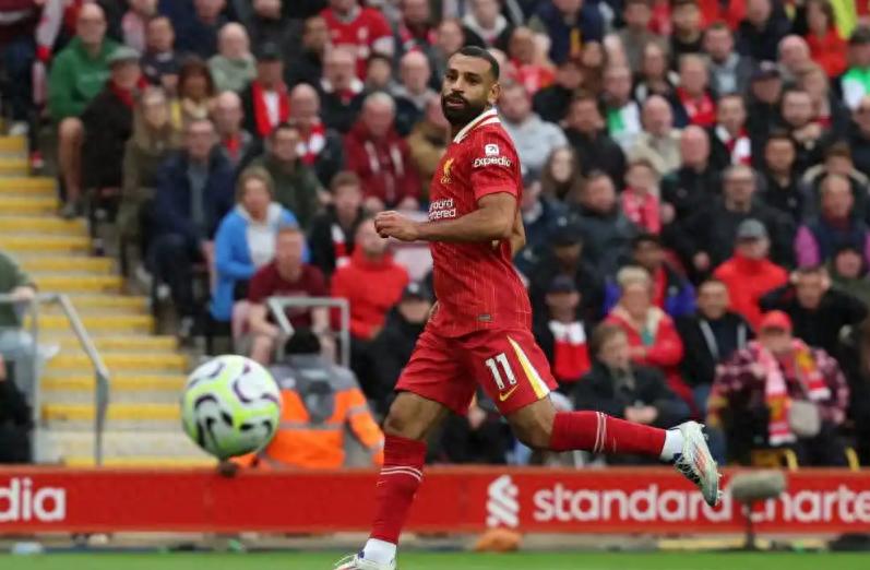 实况足球PC端游被球迷直夸良心，零氪也能轻松上传奇