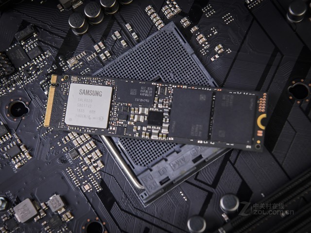 固态硬盘sata接口 M.2接口 PCIe固态硬盘 4K对齐_装了系统还能4k对齐吗