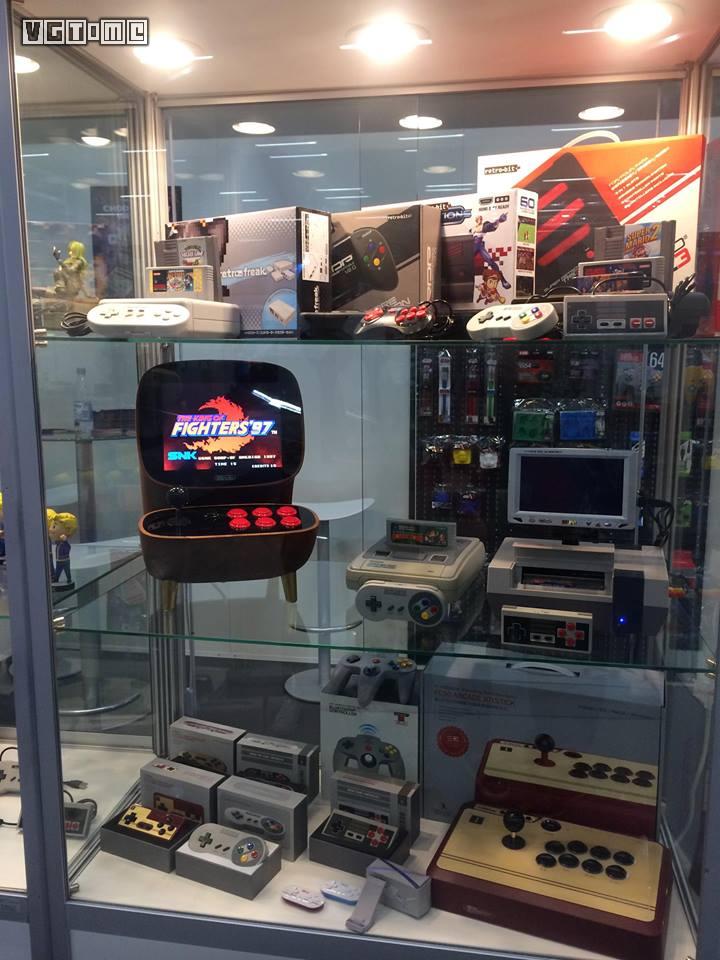 街机模拟器中文免安装版_8Bitdo复古街机_木制外壳街机