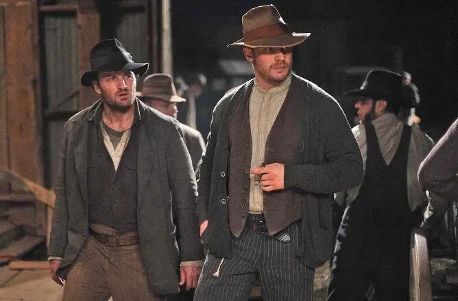 西部片经典电影推荐_美式西部片电影推荐_小李子年轻时西部牛仔电影