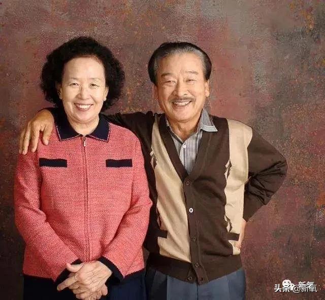 搞笑一家人演员现状_朴敏英丁一宇金范李敏镐重聚_搞笑一家人韩国版全集