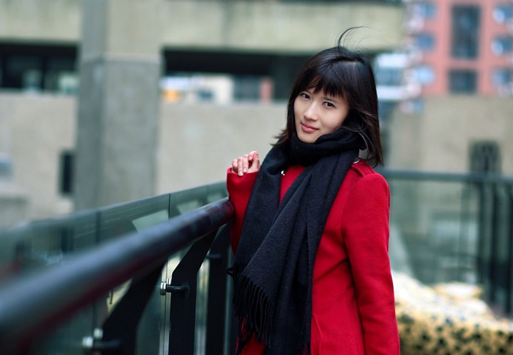 网红papi酱首单广告拍出2200万_papi酱商业模式的困境_papi酱罗振宇退出投资