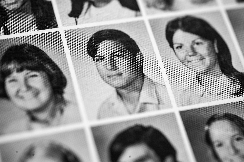 乔布斯早期创业历程_史蒂夫·乔布斯生平照片_乔布斯图片掌握了个人电脑的趋势