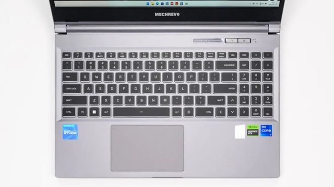 买游戏本 不要台式_大学生游戏本推荐_机械革命极光15评测