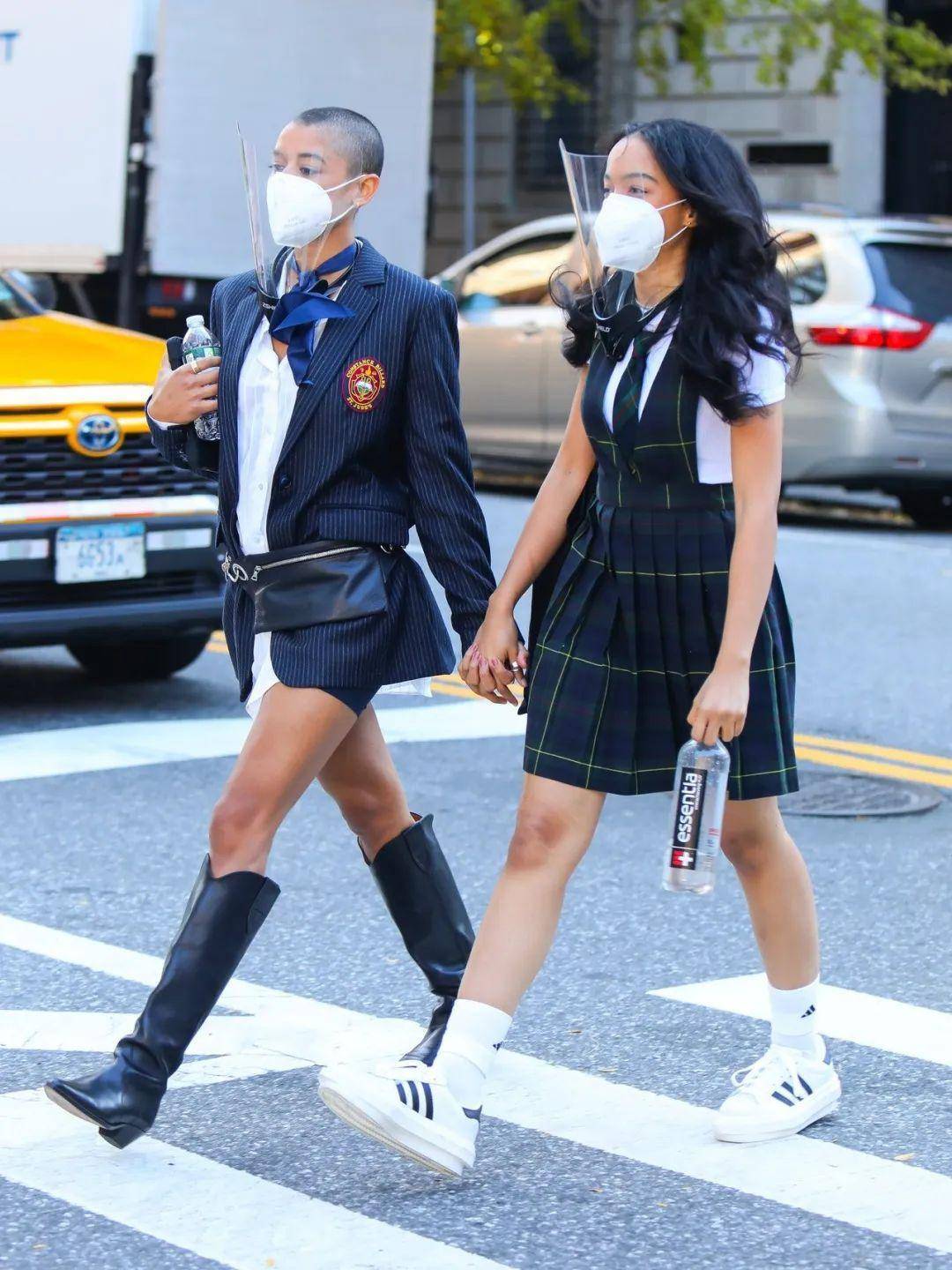 社交媒体影响年轻群体_新版绯闻女孩剧情设定_绯闻女孩william是谁