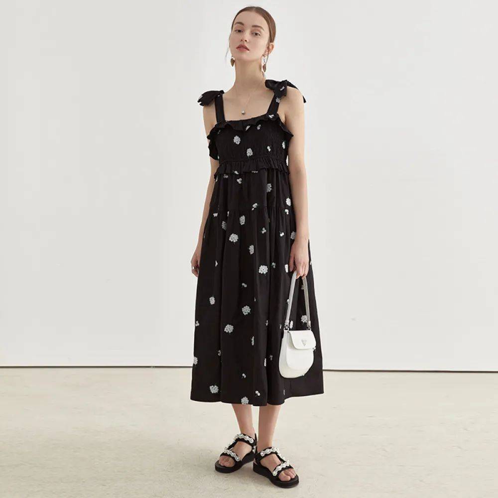 绯闻女孩william是谁_社交媒体影响年轻群体_新版绯闻女孩剧情设定