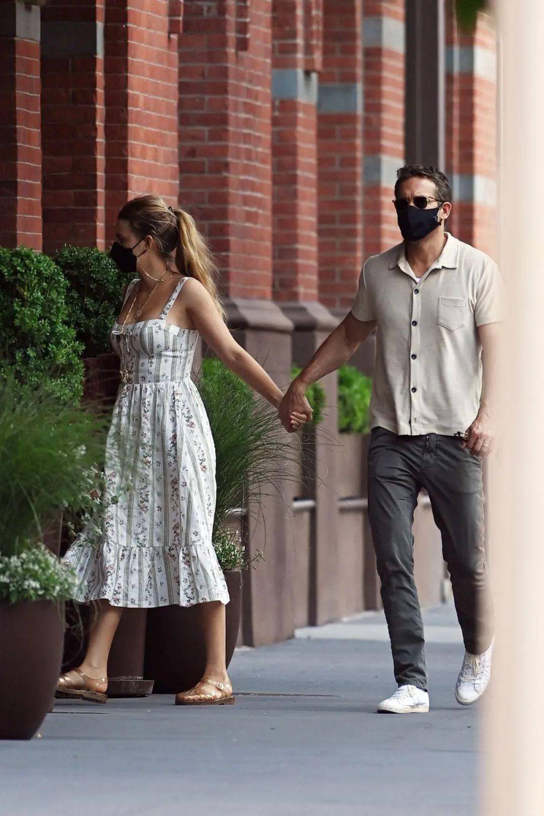 社交媒体影响年轻群体_绯闻女孩william是谁_新版绯闻女孩剧情设定