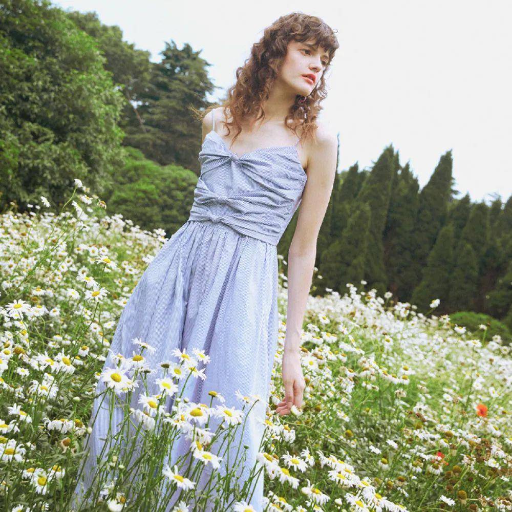 新版绯闻女孩剧情设定_社交媒体影响年轻群体_绯闻女孩william是谁