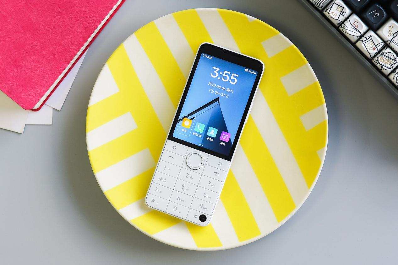 多亲F22 Pro_防沉迷学生手机_适合学生用的按键手机