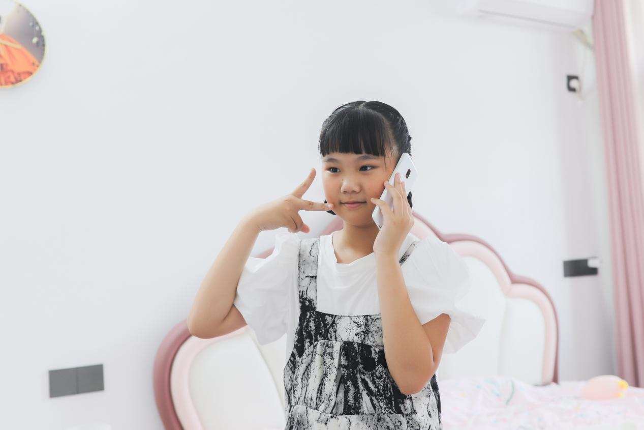 适合学生用的按键手机_防沉迷学生手机_多亲F22 Pro