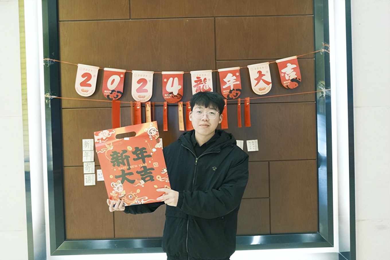 我的南京APP春节不打烊_南京市民卡春节服务_南京智汇卡网上充值app