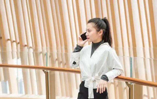 微信电话缺点_传统电话通话优势_不用手机可以接电话