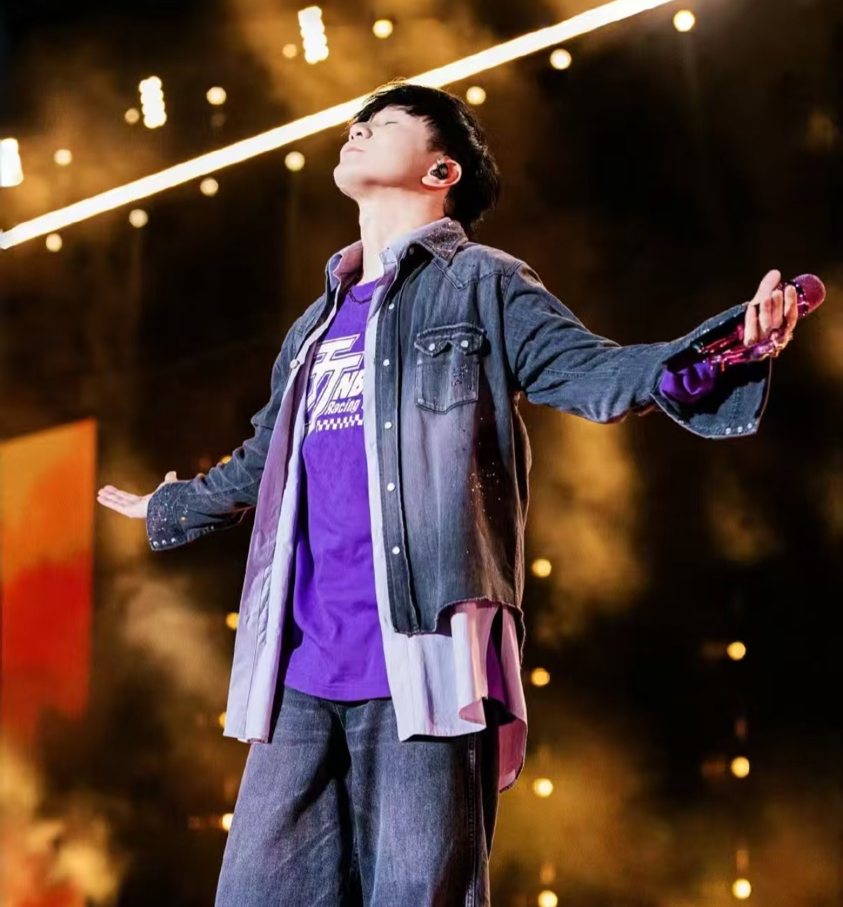 华语乐坛十大男歌手盘点_中国歌手人气排名张杰_华语乐坛男歌手实力排名