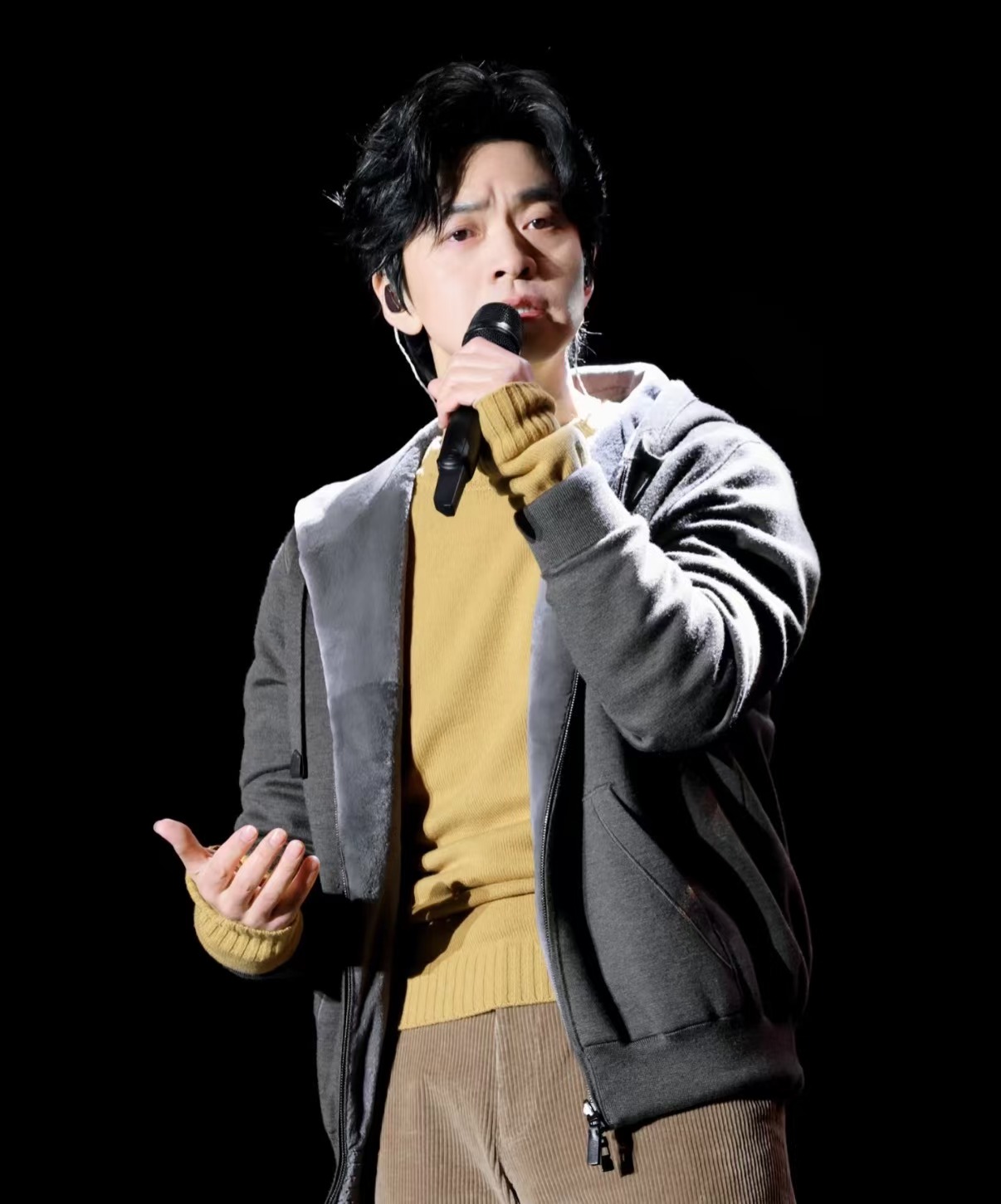 中国歌手人气排名张杰_华语乐坛十大男歌手盘点_华语乐坛男歌手实力排名