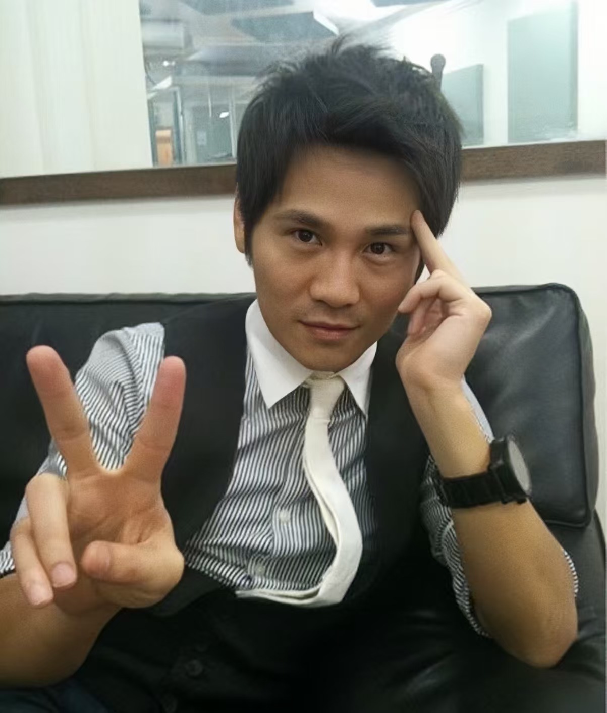 华语乐坛男歌手实力排名_中国歌手人气排名张杰_华语乐坛十大男歌手盘点