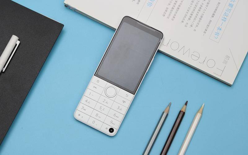 适合学生用的按键手机_防沉迷学生手机推荐_多亲防沉迷学生手机F22Pro