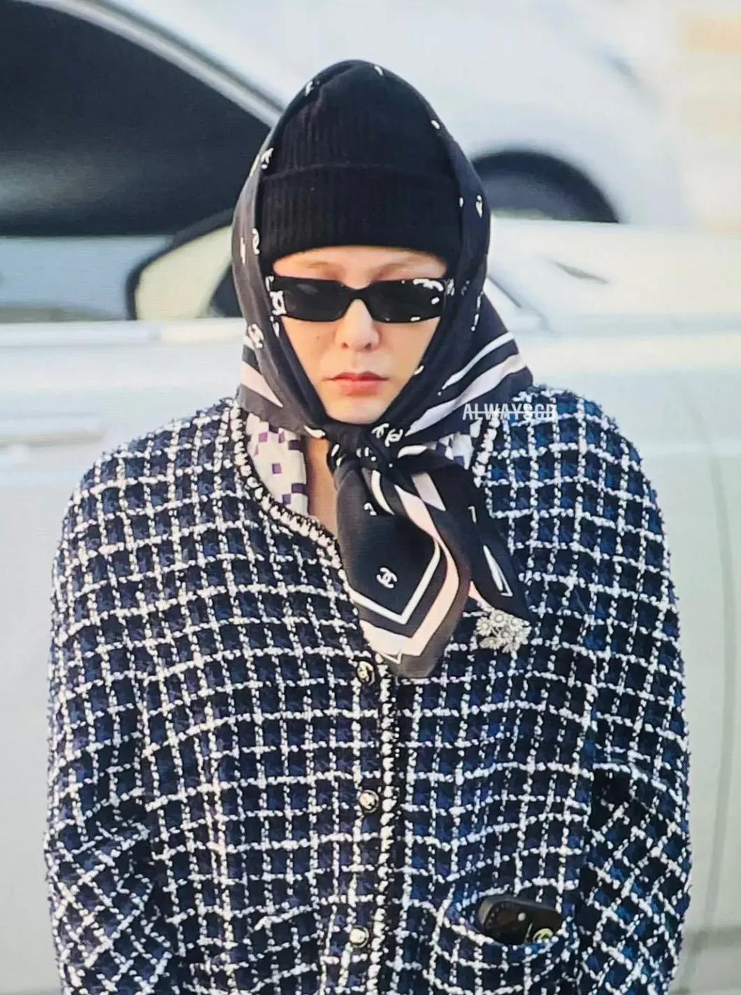 权志龙近期时尚风格_权志龙头巾造型搭配_韩国男歌手服装图片