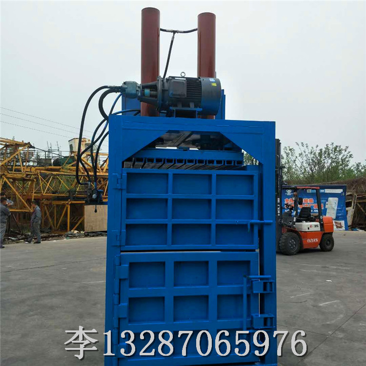 湖北恩施纸箱手动打包机工作视频