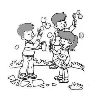 看图写话技巧_看图写话练习方法_看图写话小男孩踢足球