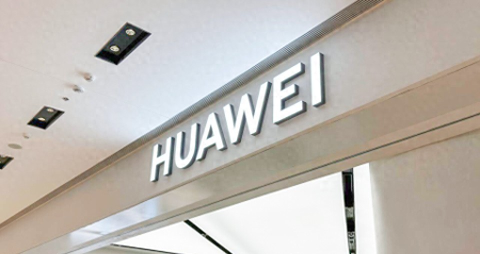 折叠屏技术优势 鸿蒙生态体验_华为折叠屏手机 nova Flip S_有没有折叠屏的手机