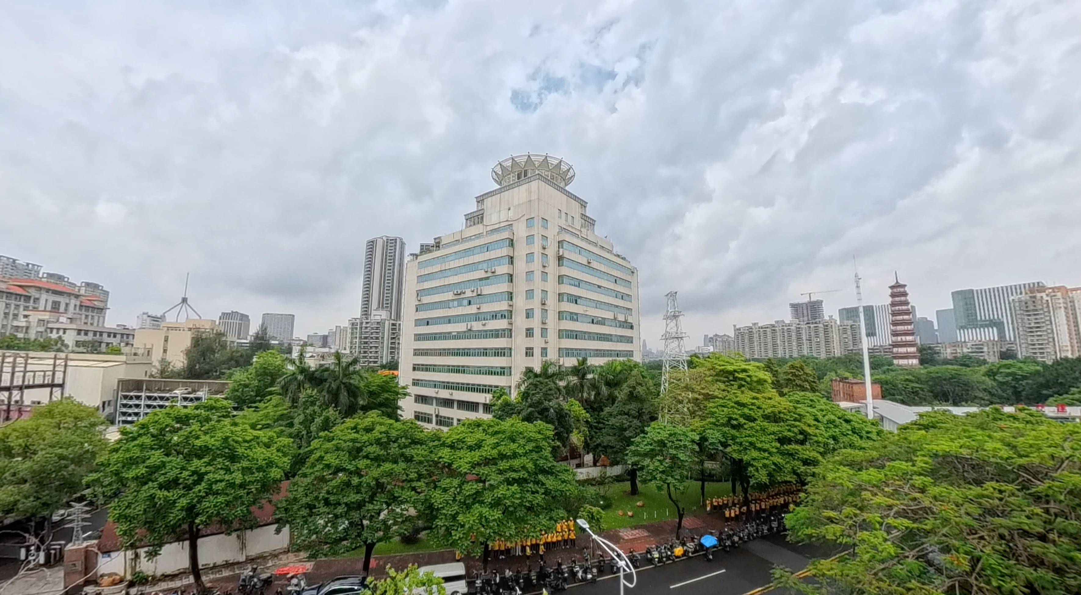 全景相机弱光拍摄_什么软件可以提高弱光拍摄_影石X5夜景录像模式
