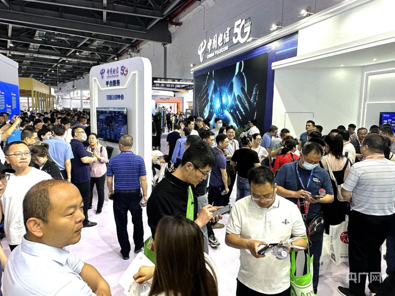 教育云平台客户端下载_教育数字化战略行动_天翼安全大脑大数据平台