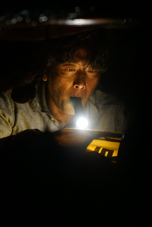 河正宇演技_河正宇电影作品_韩国电影 男主是画家