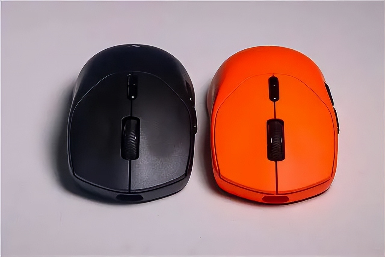 雷柏VT1电竞鼠标体验分享_小手游戏鼠标推荐2025_雷柏VT1 Max评测