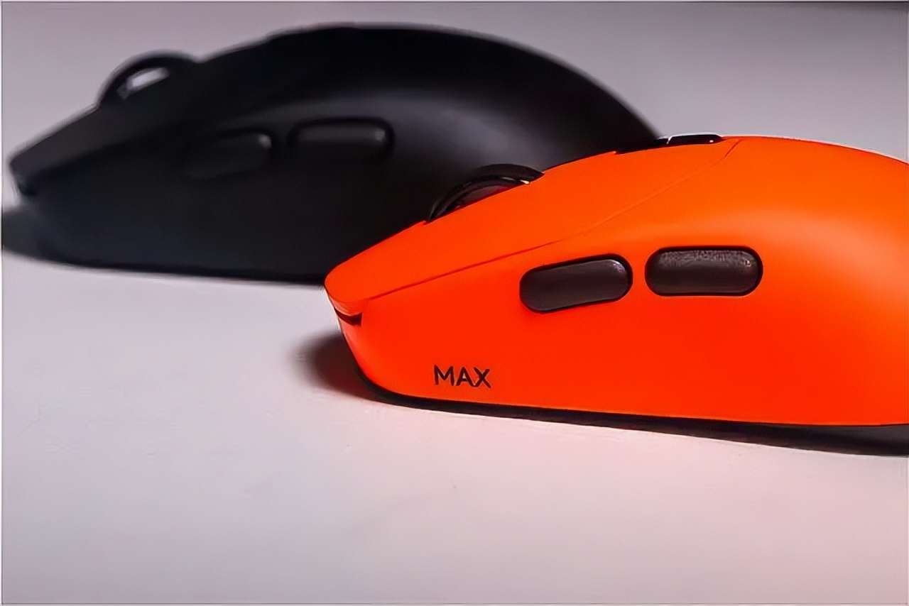 小手游戏鼠标推荐2025_雷柏VT1 Max评测_雷柏VT1电竞鼠标体验分享