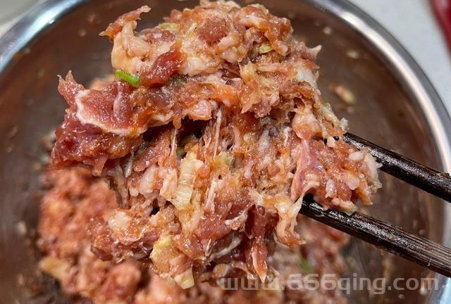 立冬吃什么传统食物？饺子、羊肉汤等风俗详解