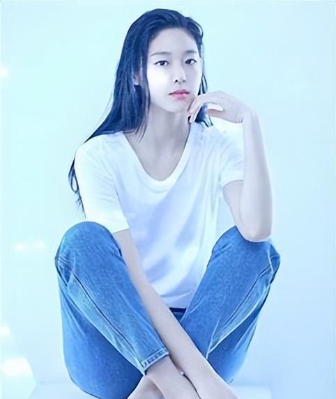 韩国女明星演技排名_韩国跳舞明星名字_韩国女歌手排名