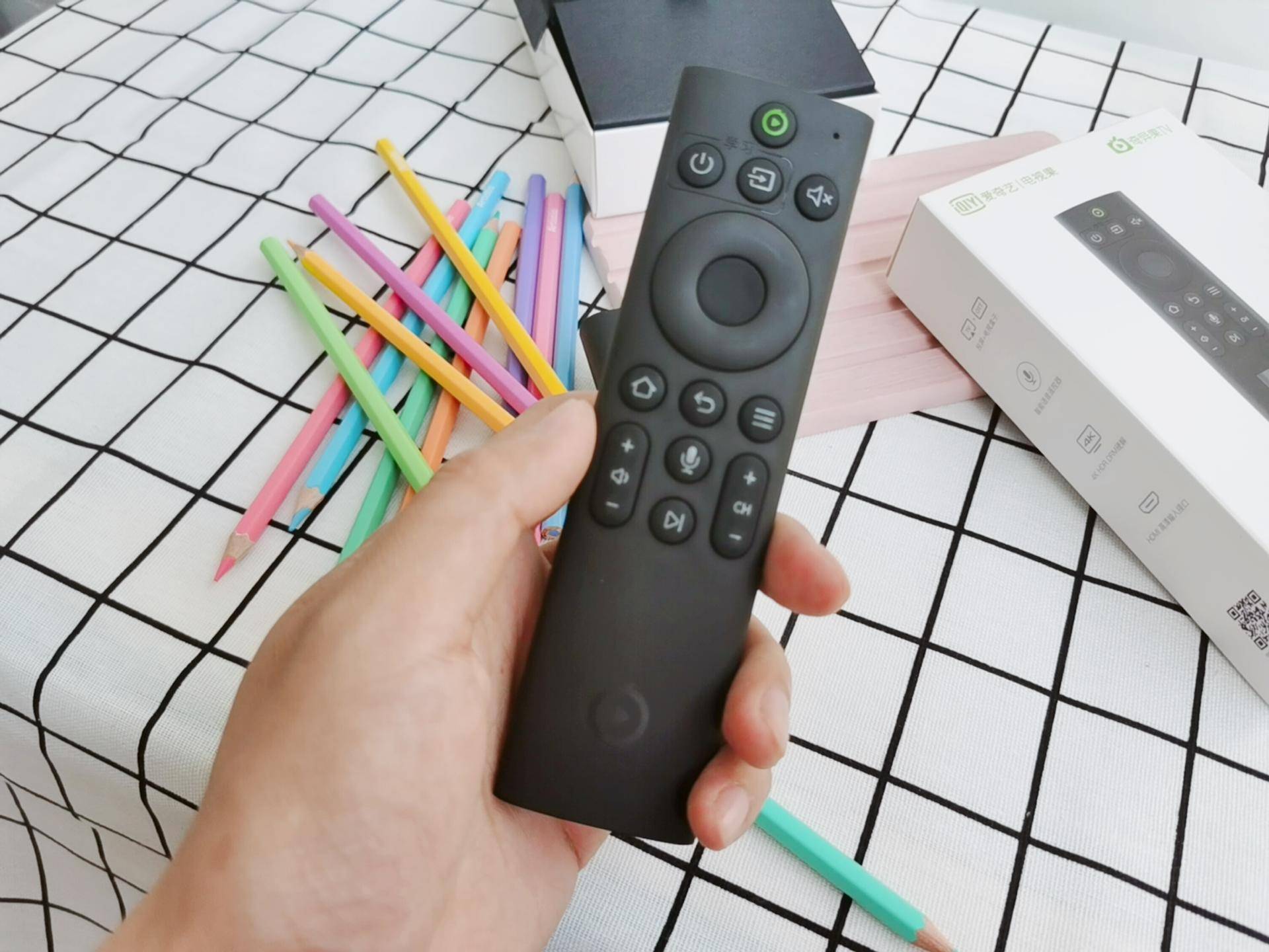 电视果5S PLUS奇异果特别版_电视果5S PLUS使用体验_奇异果没有4k选项