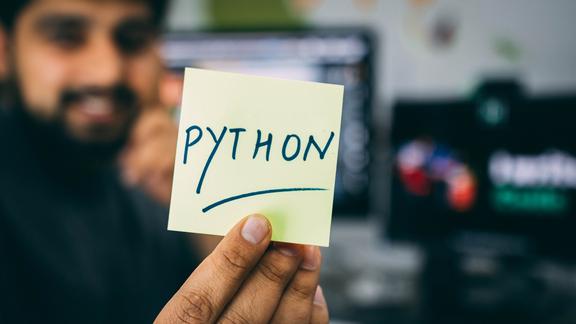 Python最佳编程语言选择_Java在AI开发中的应用_r语音与数据挖掘百度云